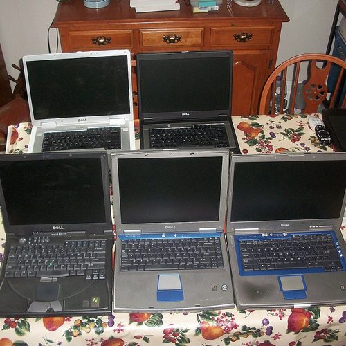 DELL Inspiron 15 i3/8/256