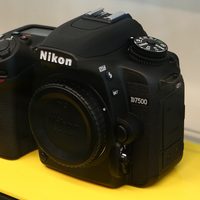 Nikon D7500 Body 2