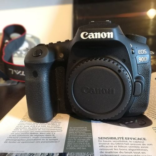 Canon EOS 90D Body (Уценка)
