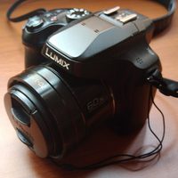Panasonic Lumix DC-FZ82 4