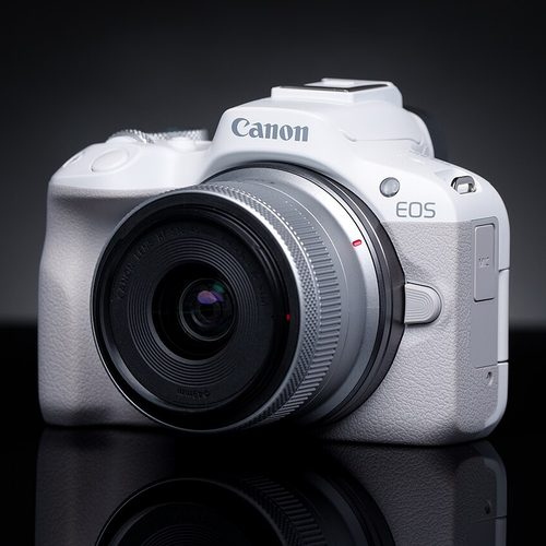 Canon EOS 250D Kit 18-55