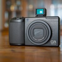Ricoh GR III 3