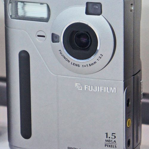 Fujifilm Instax / FinePix XP140